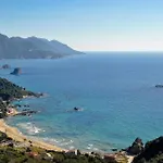 Willa Verde, Kobitsi Corfu Kompítsion